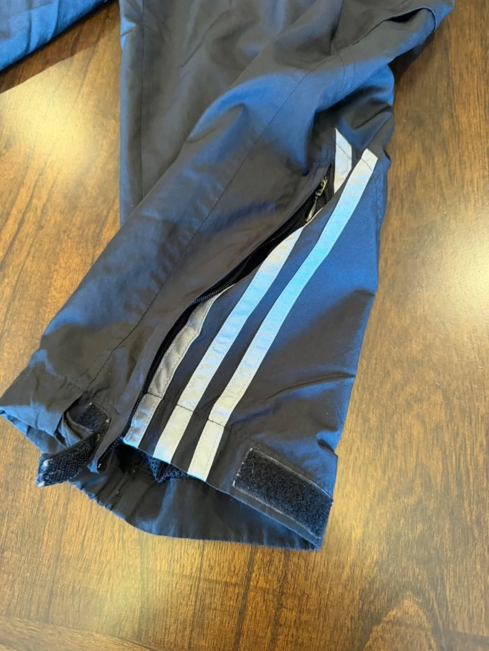 Adidas Men's Black Track Pants, Windbreaker, Adjustable ankle, Size Large